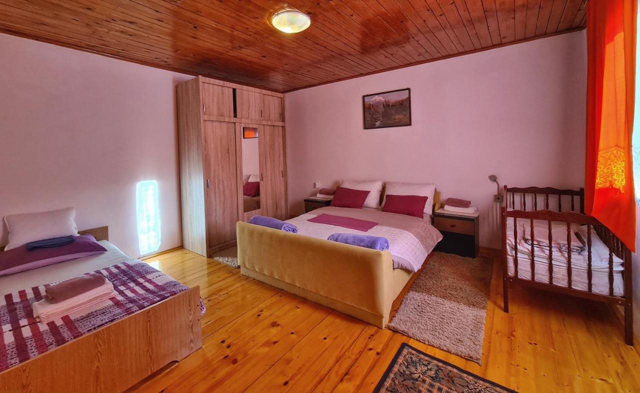 Holiday Home Radocaj Slunj Eksteriør bilde