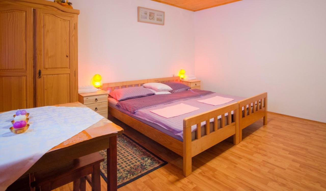 Holiday Home Radocaj Slunj Eksteriør bilde