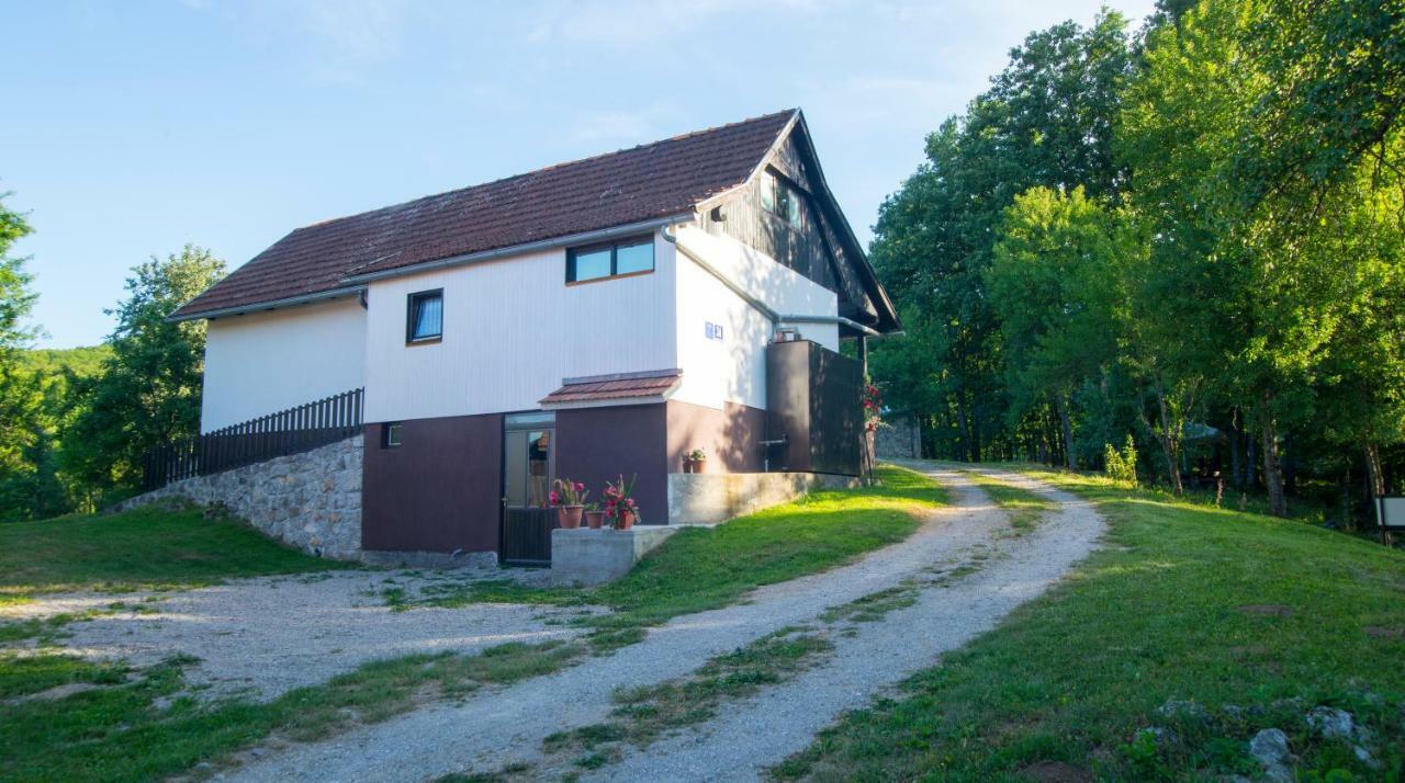 Holiday Home Radocaj Slunj Eksteriør bilde